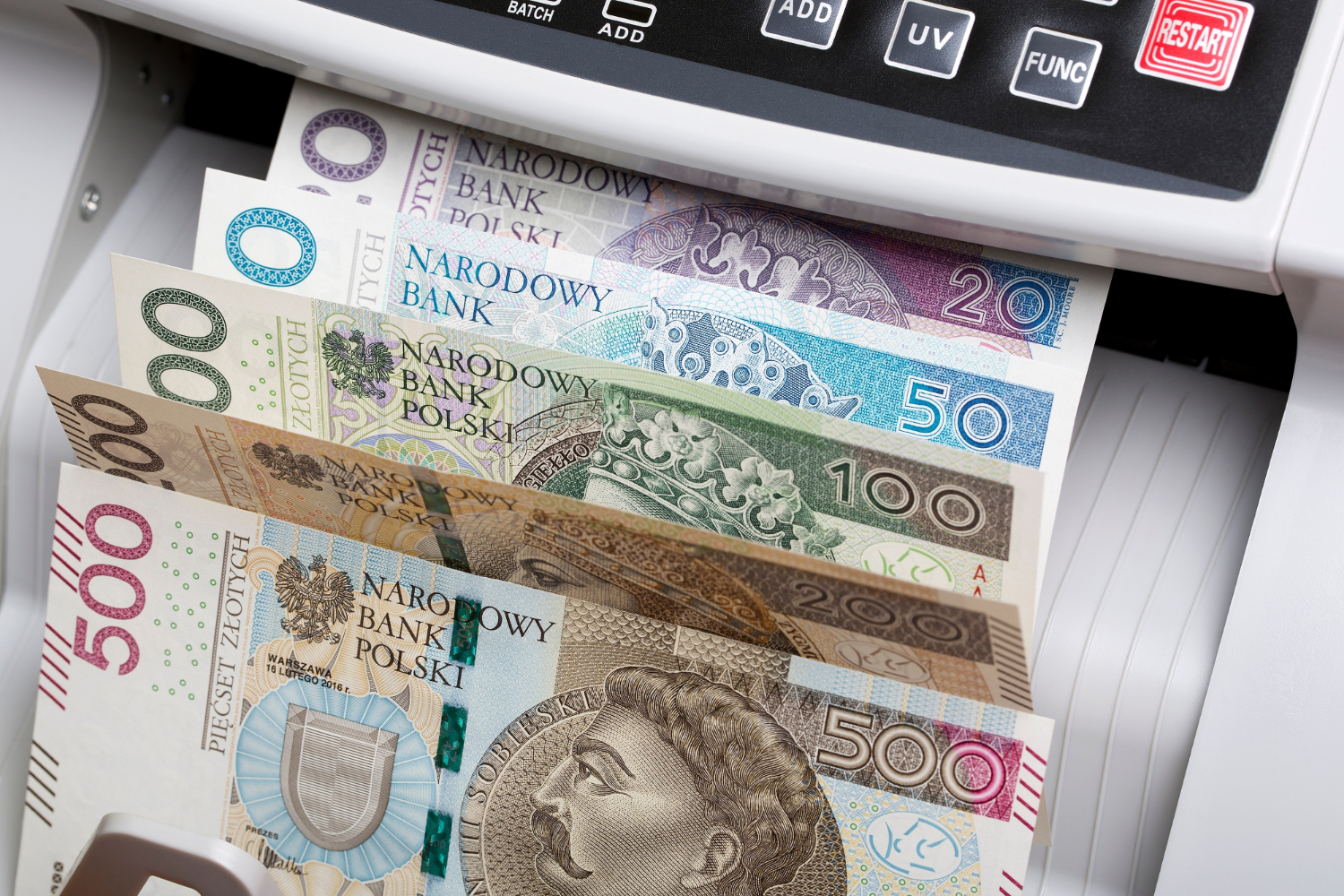 Renta z tytułu niezdolności do pracy przy nawrocie raka: kiedy warto złożyć wniosek do ZUS